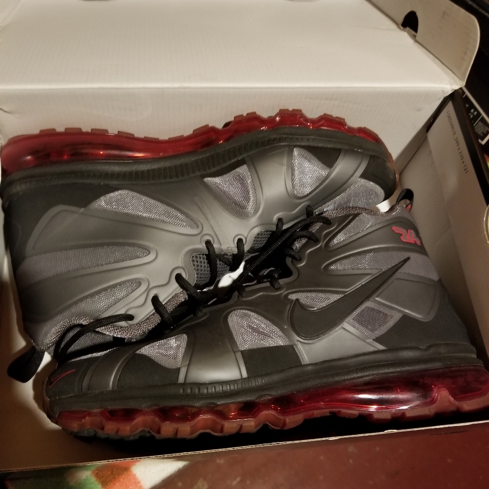 Nike basketball sneakers